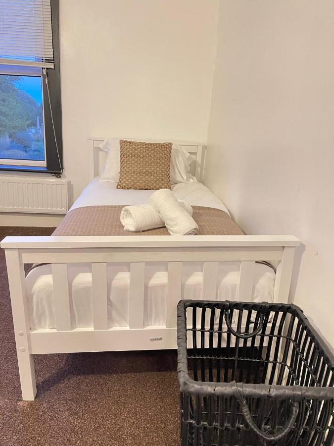 Lovely Dog Friendly, 3 Bed Home Sleeps 8, With Parking & Fenced Garden Work Contractor Leisure, Jasper CBG エクステリア 写真