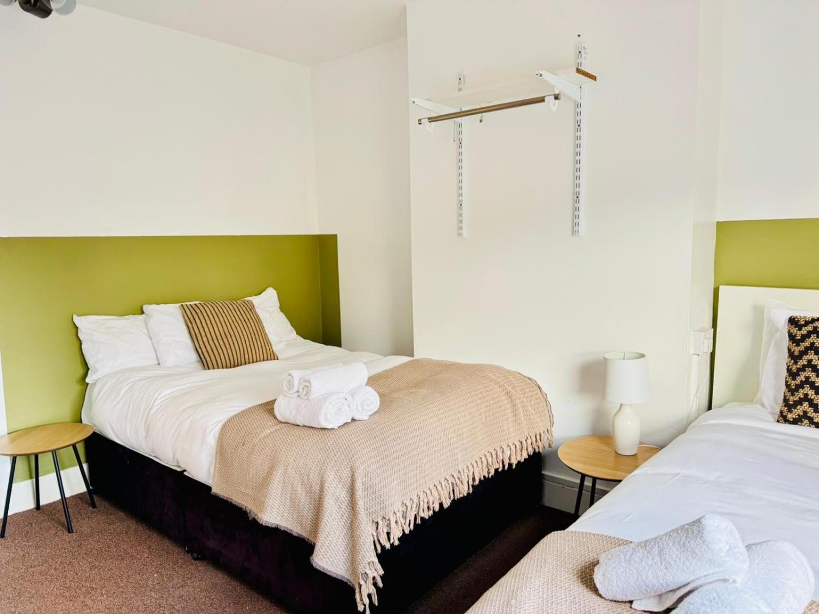 Lovely Dog Friendly, 3 Bed Home Sleeps 8, With Parking & Fenced Garden Work Contractor Leisure, Jasper CBG エクステリア 写真