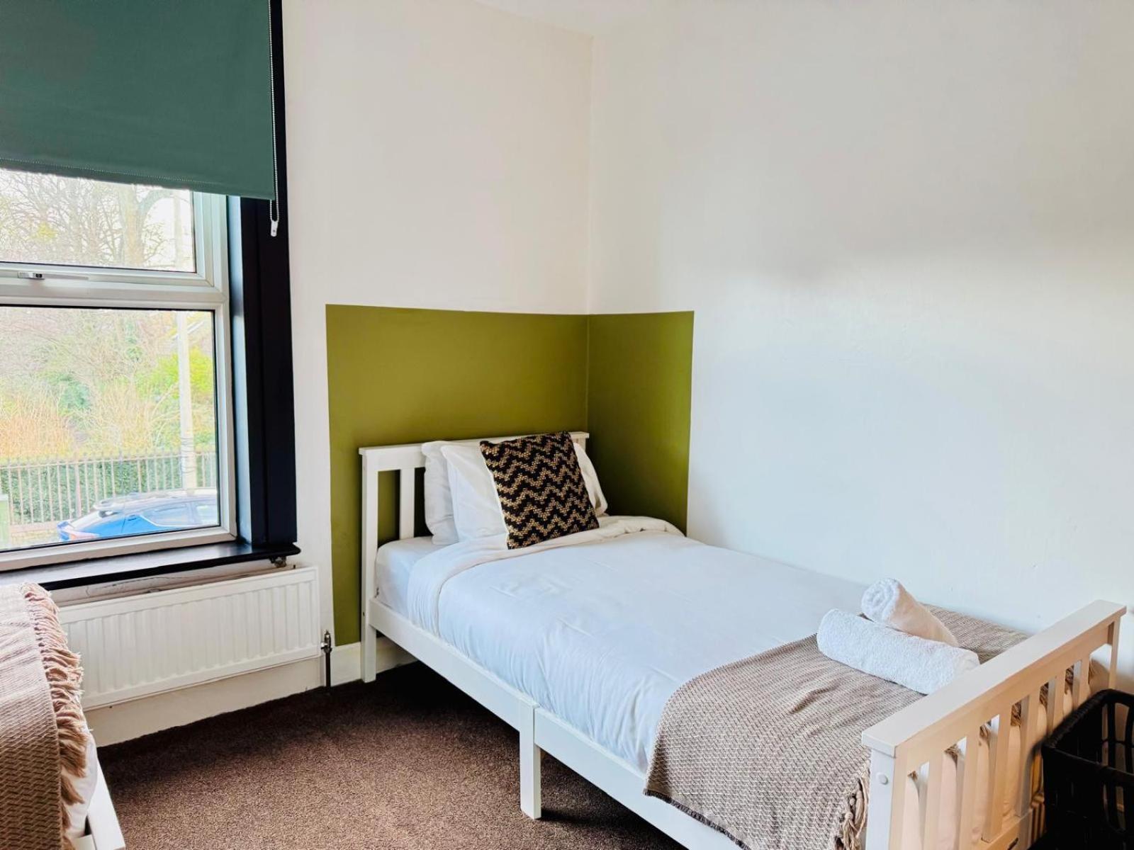 Lovely Dog Friendly, 3 Bed Home Sleeps 8, With Parking & Fenced Garden Work Contractor Leisure, Jasper CBG エクステリア 写真