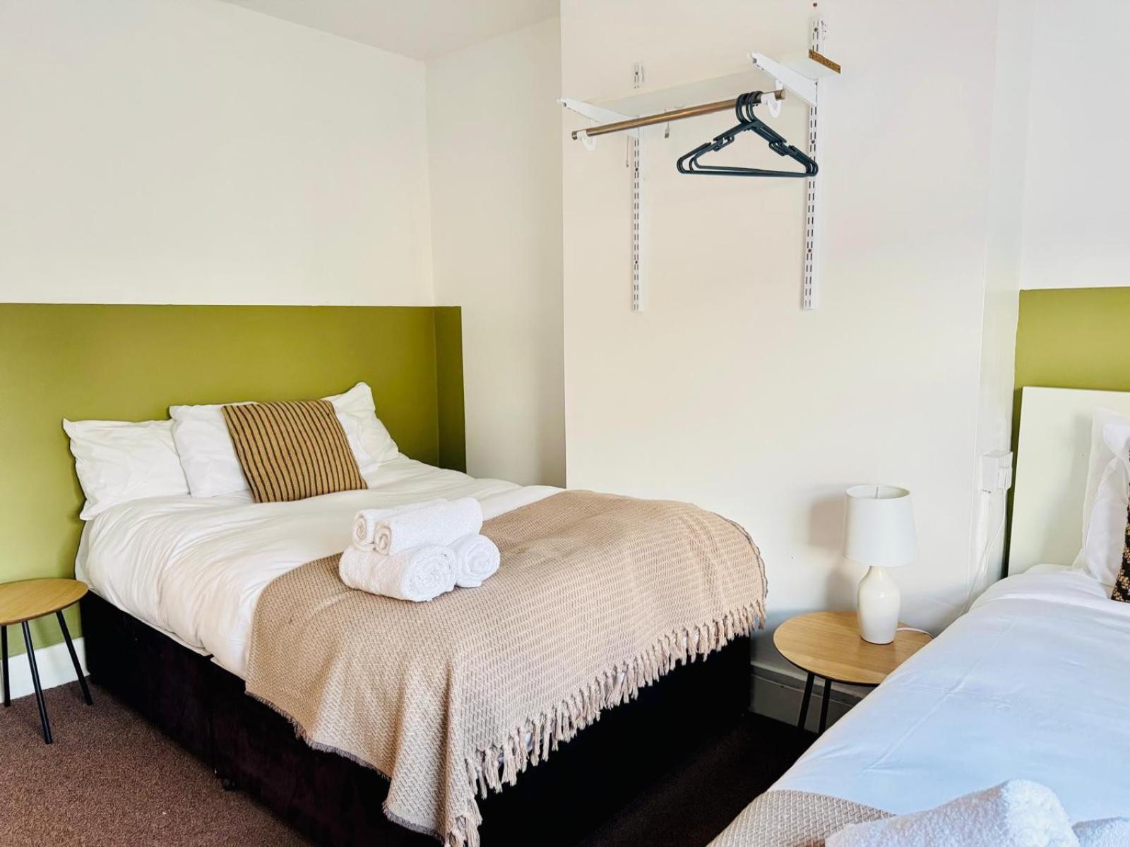 Lovely Dog Friendly, 3 Bed Home Sleeps 8, With Parking & Fenced Garden Work Contractor Leisure, Jasper CBG エクステリア 写真