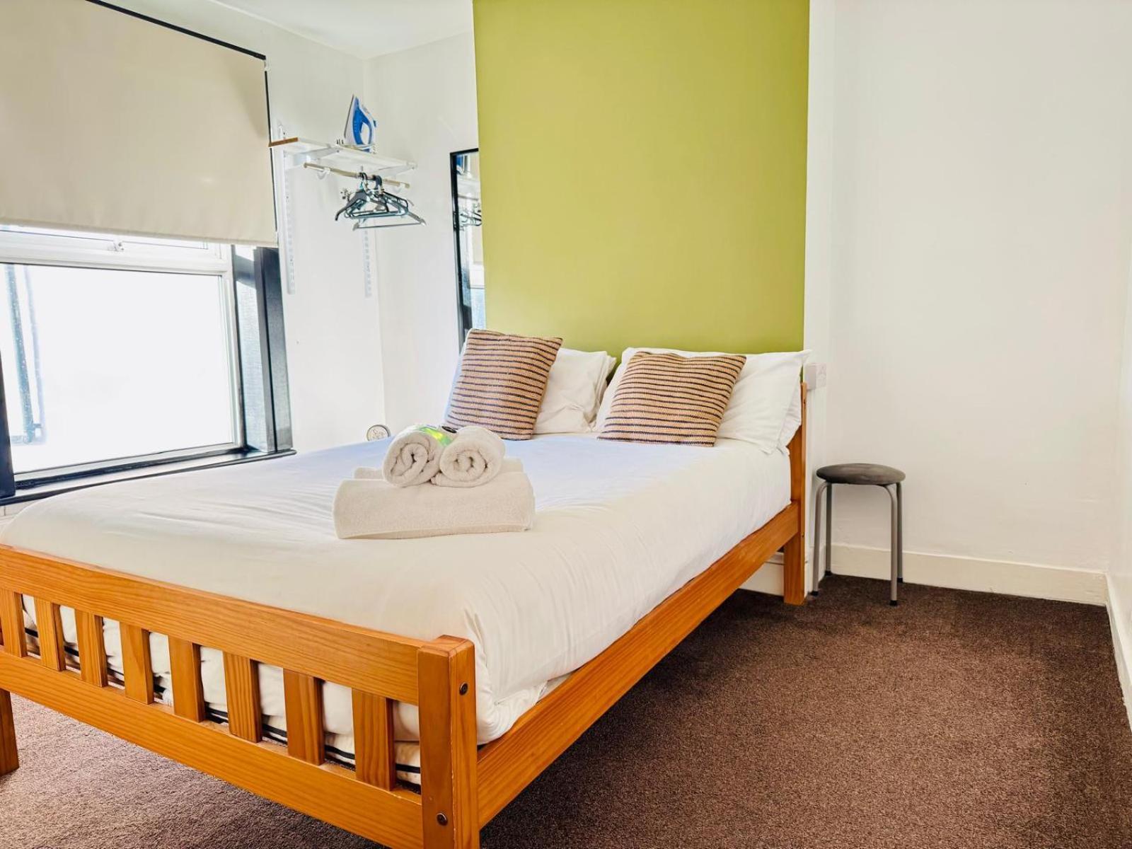 Lovely Dog Friendly, 3 Bed Home Sleeps 8, With Parking & Fenced Garden Work Contractor Leisure, Jasper CBG エクステリア 写真